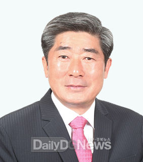 나기보 경북도의원, 의정대상 수상