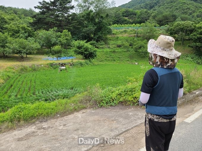 벼 병해충 공동방제 시작