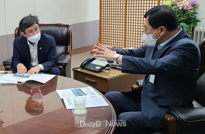 주낙영 경주시장 기재부 찾아