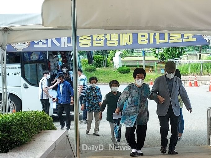 상주시, 75세 이상 노인 등 코로나19 2차 예방접종 완료