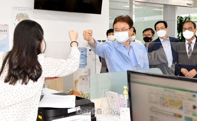 이철우 도지사, 정부경북지방합동청사 방문 입주기관 직원 애로사항 청취