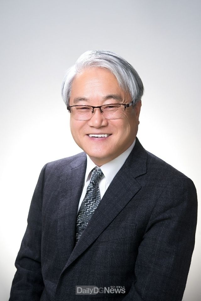 김하수 경상북도의회 행정보건복지위원회 위원장