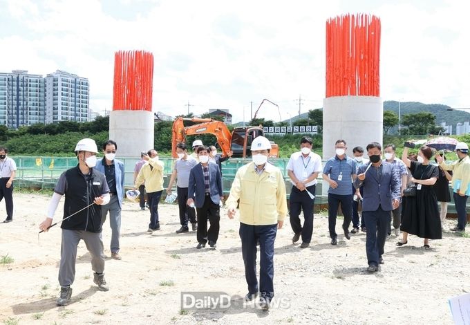 경주시, 태풍 대비 제2금장교 건설 현장 긴급안전점검 나서