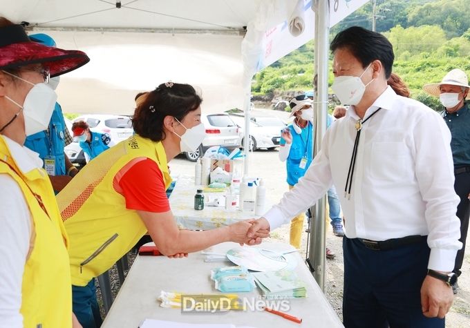 성주군, 행락지 코로나19 방역 총력