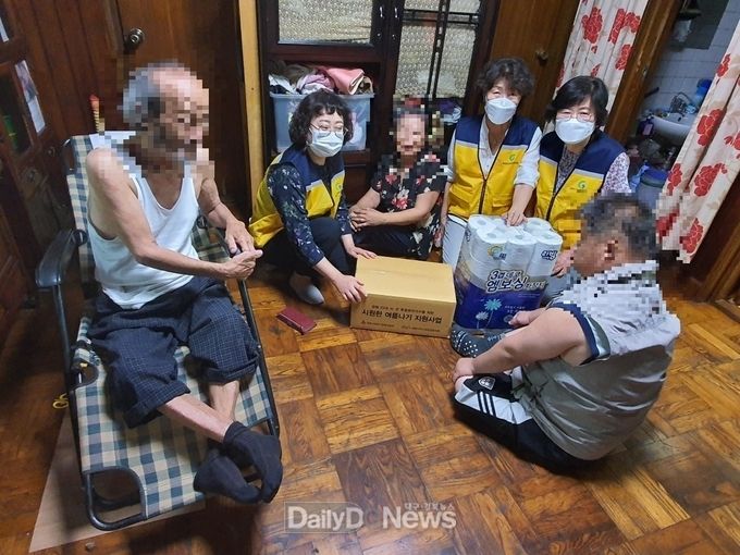 북부동지역사회보장협의체, 폭염취약계층‘시원한 여름나기’썸머키트 전달