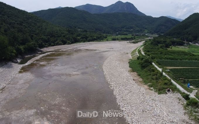청도군 운문천(오진지구) 하상정비사업 준공