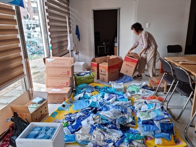 경북도민행복대학 경산시 캠퍼스 학생자치회, 경산공설시장상인회에 아이스팩 기증