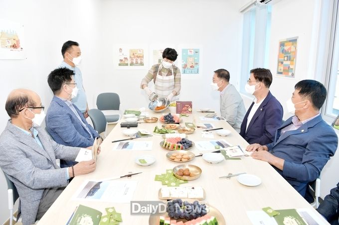 문경시의회 산건위, 기업체 애로 사항 청취 현장 방문