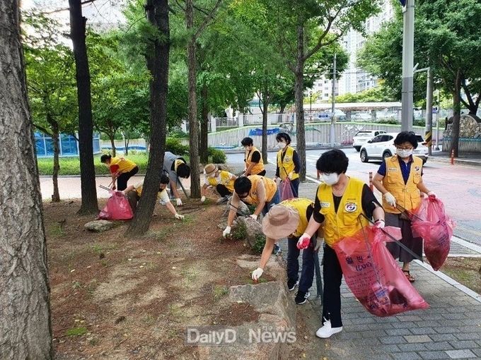 서부2동 적십자봉사회, 환경정화 봉사활동 실시