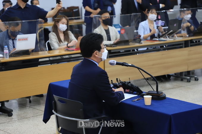 국민의힘 제20대 대통령선거 유승민 예비후보 기자회견 모습. (사진=이준호 기자) 