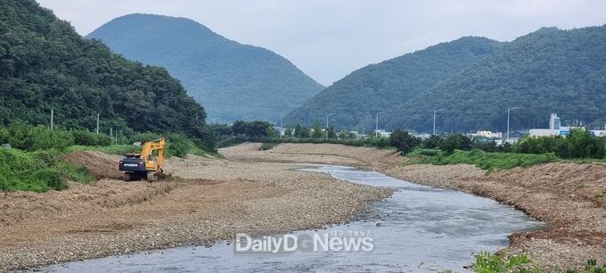 청도군 금천면, 동곡천 일대 하상퇴적토 환경정비 추진