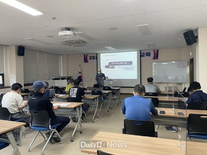 상주시 농업기술센터 시설가지 재배기술 교육 개강