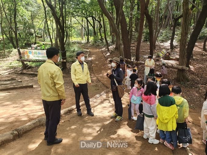 남부지방산림청, 진해유아숲체험원 방역수칙 이행실태 점검