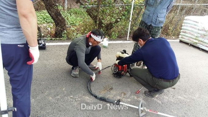 군위 나루 봉사단, 우보면 선곡2리 마을 주민들 위한 봉사활동 전개