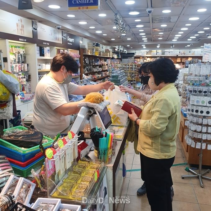 김천시 환경위생과, 추석맞이 전통시장 장보기 행사 전개