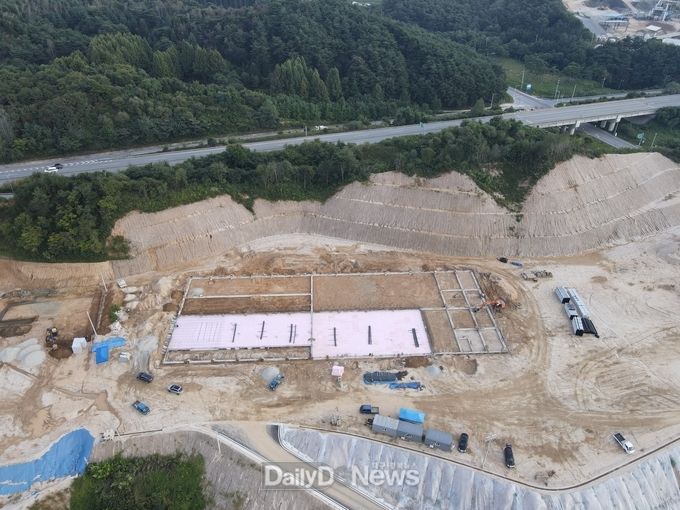  현재 공사가 진행 중인 봉화군 농산물종합산지유통센터