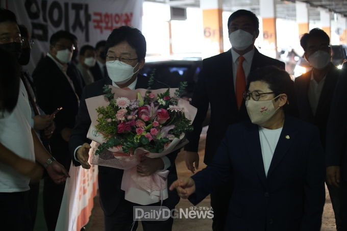 유승민 예비후보, 상주·문경 당협 간담회 참석
