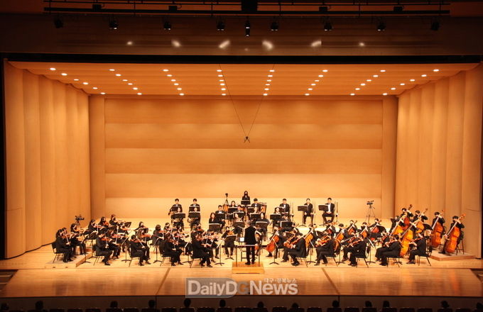 경산시립교향악단, 창단연주회 시민들의 뜨거운 박수와 갈채 속 마무리