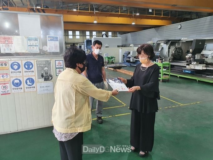 오는 12일부터 4일간 외국인 근로자 고용사업장에 대한 특별방역점검 실시