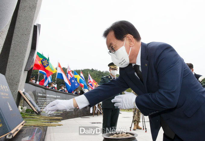 칠곡군, ‘낙동강 방어선 전투 71주년 전승 기념식 추모행사’개최