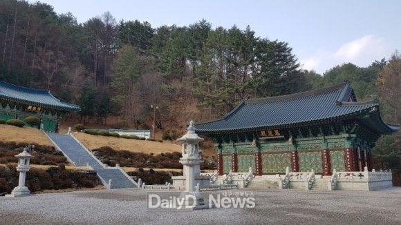 현불사 전경