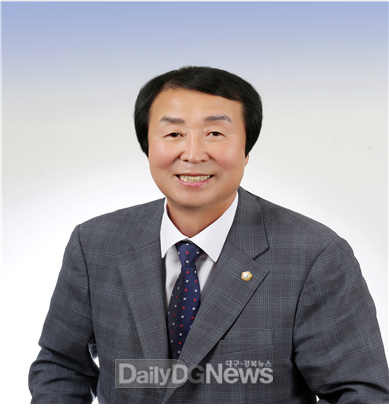 김천시의회 의장 이우청