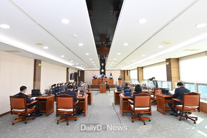 청송군의회, 제253회 정례회 개회 및 행정사무감사 실시