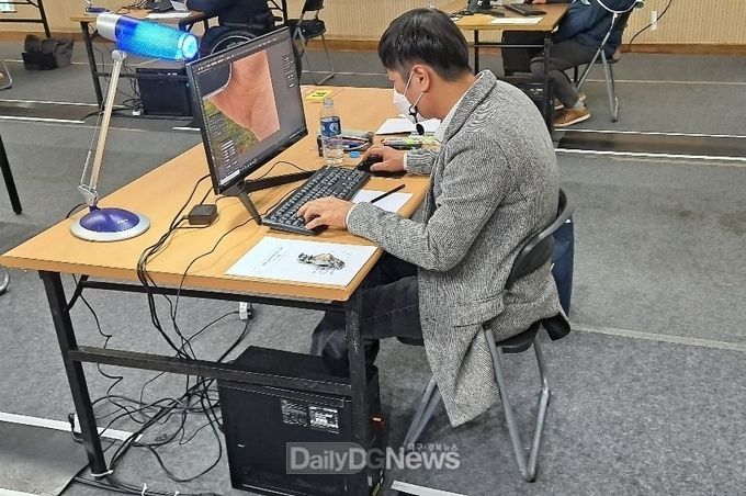 강희수씨 전국장애인기능경기대회 시각디자인 부문에서 동메달 수상