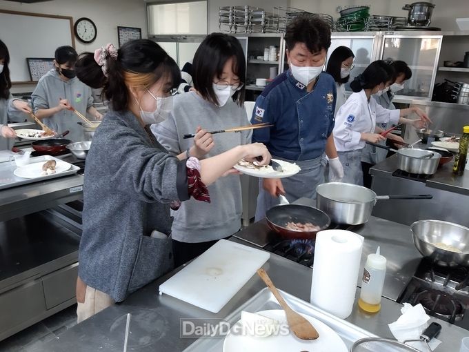 문경대학교 취창업교육지원센터, 교육기부 진로체험 프로그램 진행