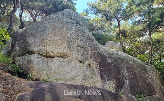 경주_남산_탑곡_제1사지_마애조상군