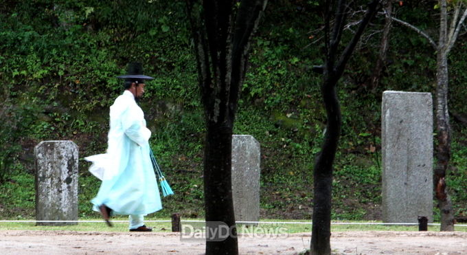 전 한국문인협회 문경지부장 이만유( 기고문)