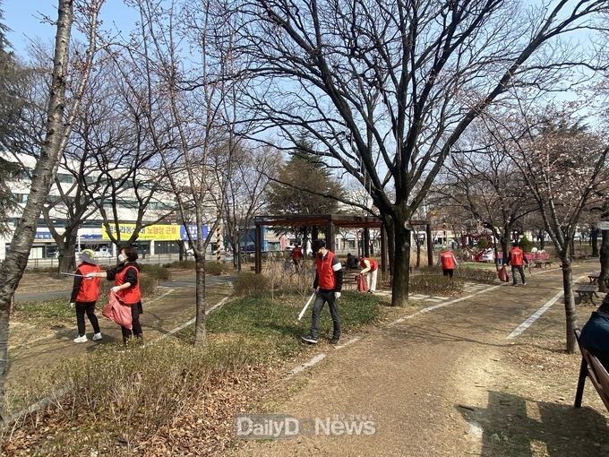 건강관리협회 경북, 지역사회 환경정화활동 ‘어스체크플로깅’ 실시