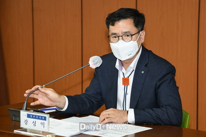 영주시, 강성익 부시장 권한대행 체제 전환