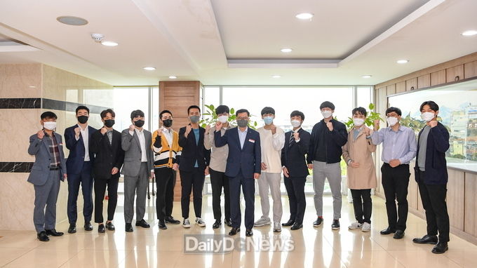 영주시 신규 및 전입 온 공중보건의사 단체기념촬영