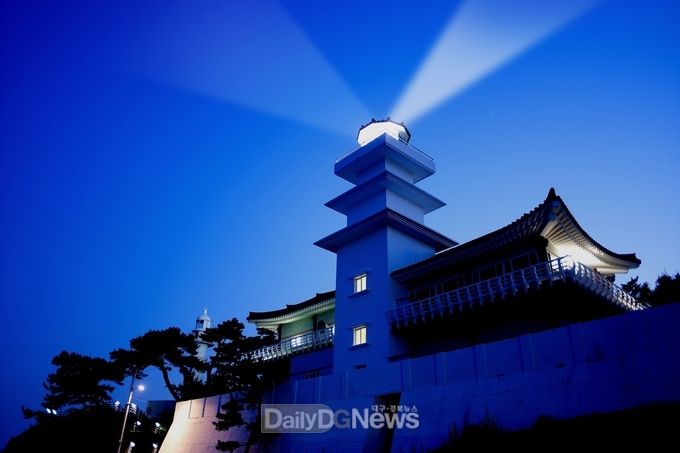  경주 감포항 송대말등대 빛 체험전시관, 독일‘IF디자인 어워드’서 수상