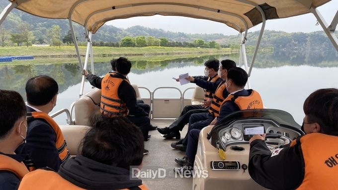 관광지 종합점검과 함께 낙동강 수상버스도 첫 선 보여