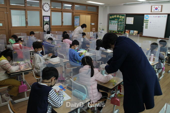 경북교육청, ‘1수업 2교사제’로 학생 맞춤형 지도 박차
