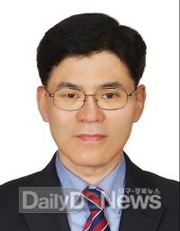 이태용 목사 
