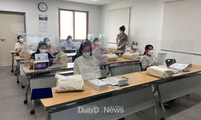 의성다문화엄마학교, 1기, 초졸 검정고시 합격생 배출
