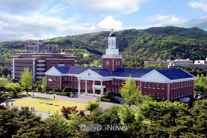 계명대학교 성서캠퍼스 본관 전경. (사진=계명대 제공)
