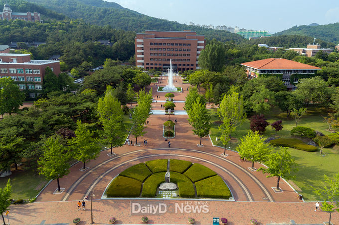계명대학교 성서캠퍼스 동산도서관 전경. (사진=계명대 제공)
