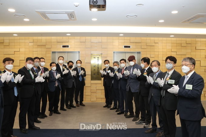 경북도·포항시·POSTECH 공동 노력으로 차별화된 의사과학자 양성 본격화