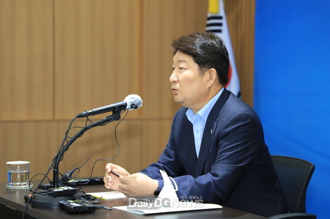 권영진 대구시장이 21일 이임 기자회견을 가졌다. (사진=이준호 기자)