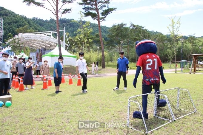 김천상무, 김천 자두축제 한마당 동참!