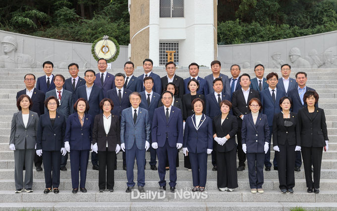 제9대 대구시의회 출혼탑 참베 모습. (사진=대구시의회 제공)