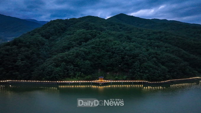 순흥면 배점저수지 소재 죽계구곡 데크길 전경