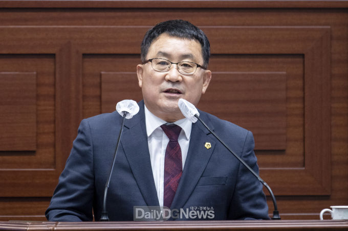 5분발언하고 있는 임병하 의원