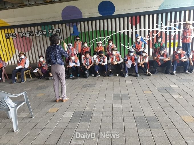 포항시 노인일자리사업 건강한 여름나기를 위한 혹서기 안전관리 강화