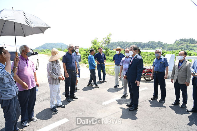 김충섭 김천시장, 대양교 정비사업 준공 현장 방문