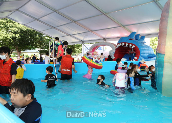 2022선바위관광지 야외 물놀이장 개장